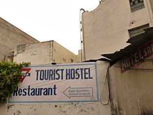 Radiant Ymca Tourist Hostel Varanasi Eksteriør bilde